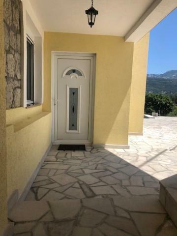 Vila Jovanka Appartement Tivat Buitenkant foto